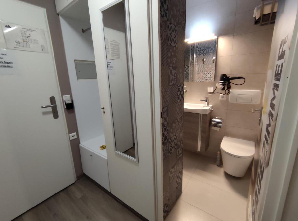 20qm Mit Balkon Und Innenpool - 22010 Apartment Schluchsee